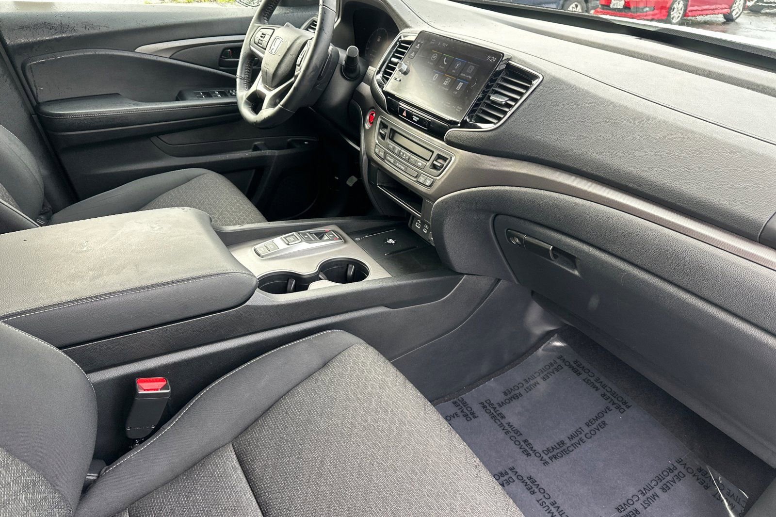 Used 2025 Honda Ridgeline Sport image 17