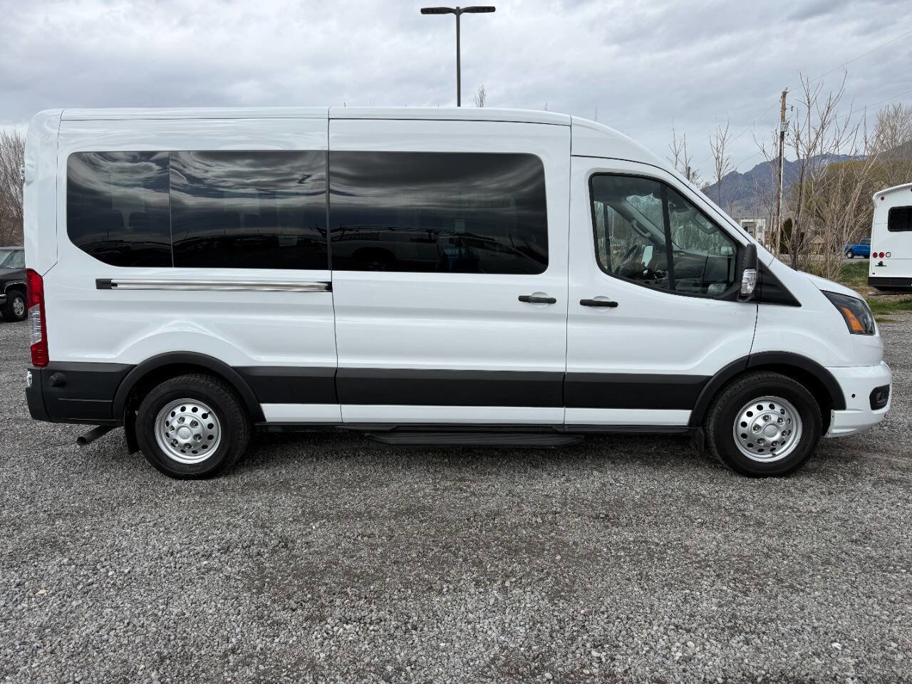 Used 2024 Ford Transit 350 XLT AWD/4WD image 3