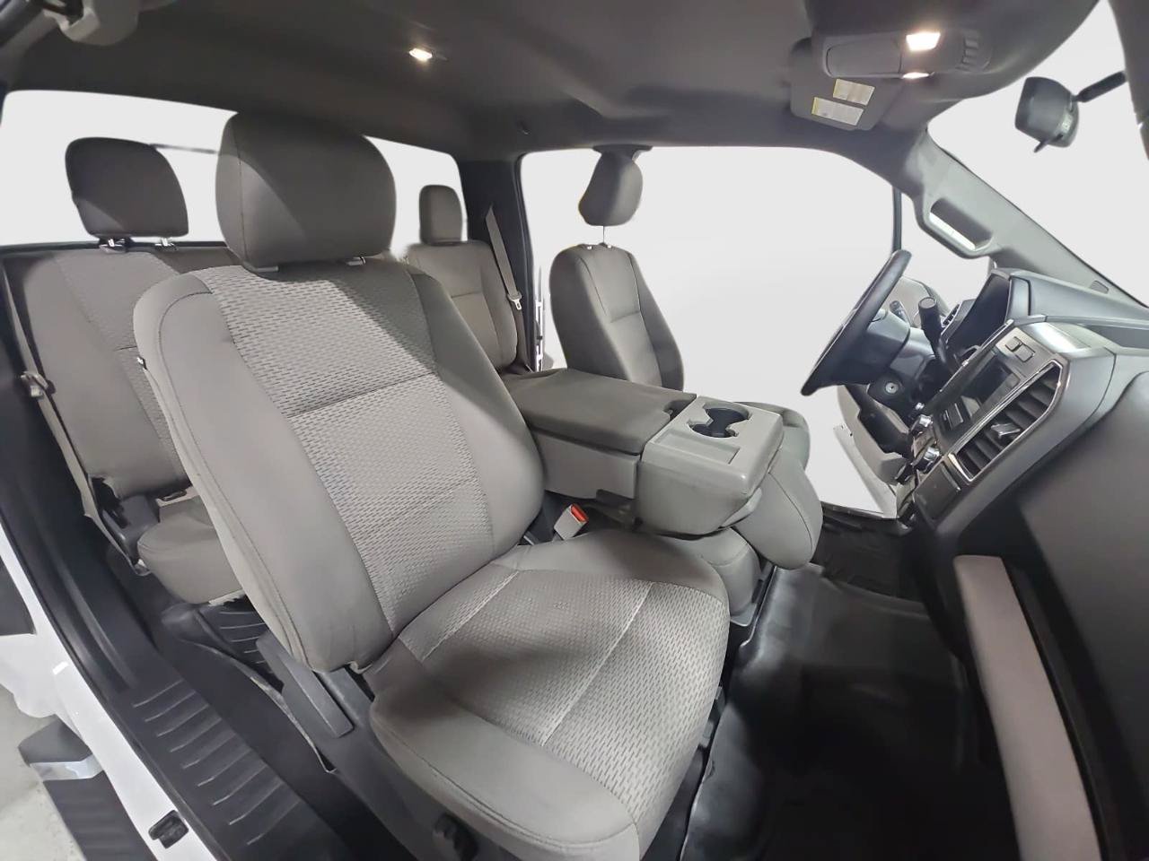 Used 2016 Ford F150 XLT w/ XTR Package AWD/4WD image 17