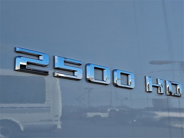 Used 2024 Chevrolet Silverado 2500 LT image 29