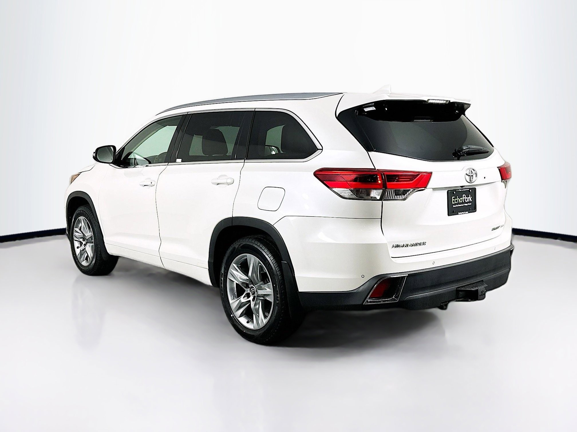 Used 2018 Toyota Highlander Limited image 5