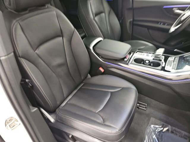 Used 2025 Audi Q7 3.0T Premium Plus image 42