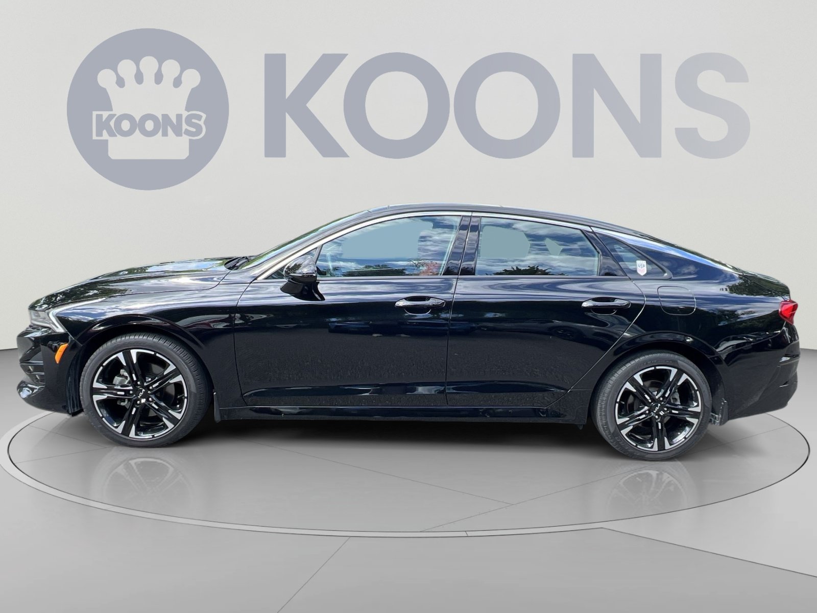 Used 2024 Kia K5 GT-Line FWD image 2