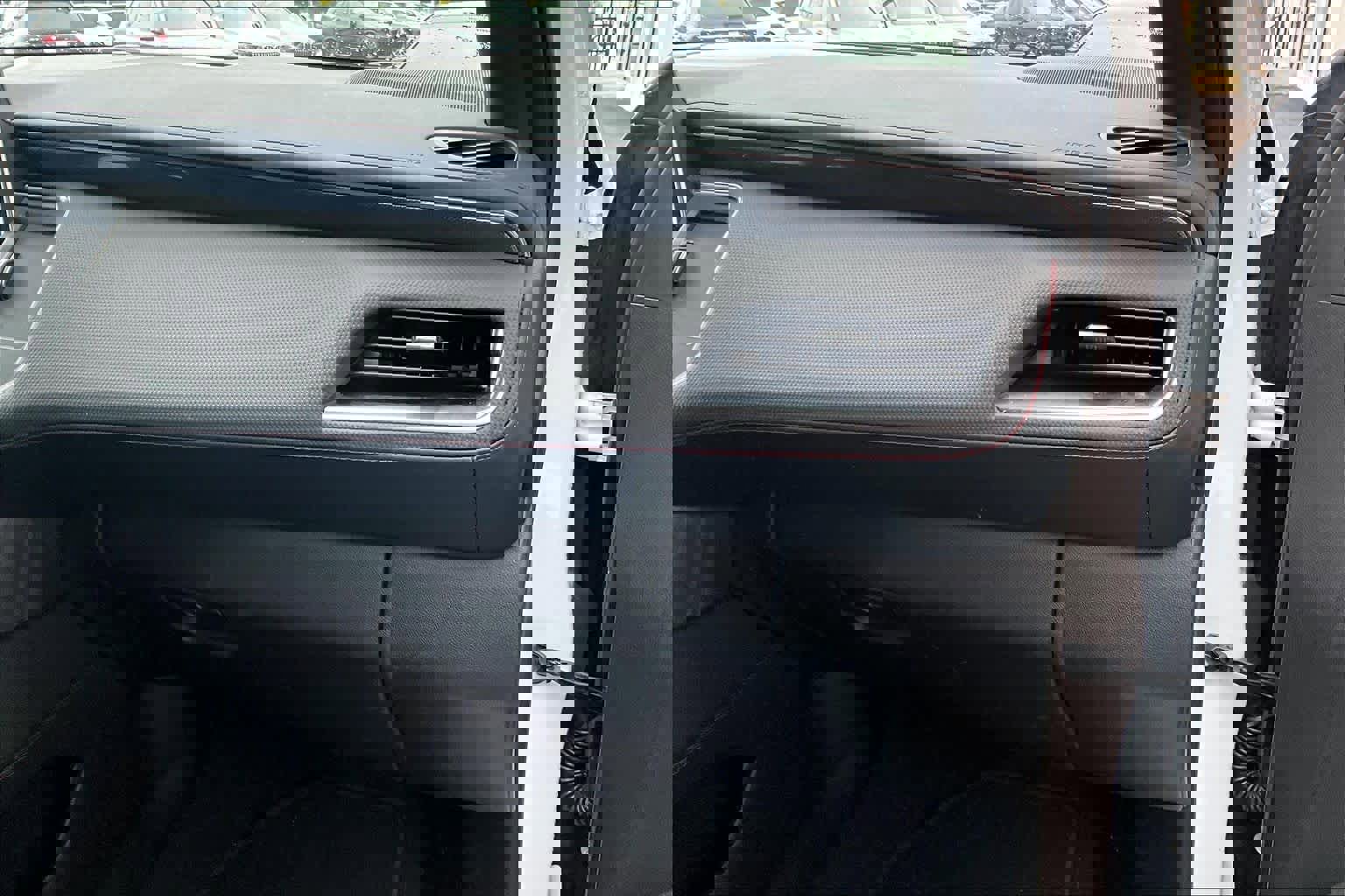 Used 2024 Chevrolet Tahoe RST w/ RST Performance Edition image 20