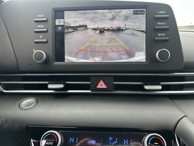 New 2026 Hyundai Elantra Blue image 23