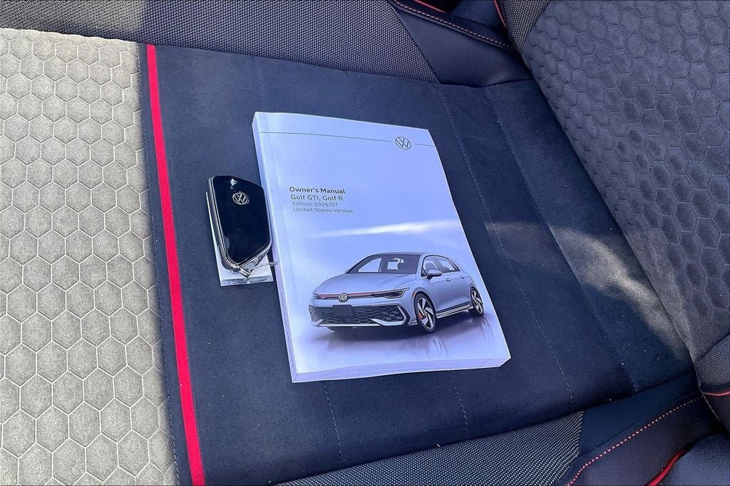New 2026 Volkswagen GTI SE FWD image 11