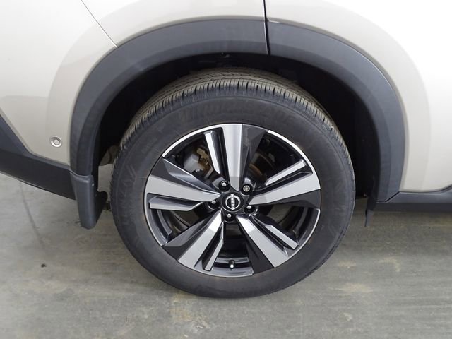 Used 2022 Nissan Rogue Platinum w/ Head-Up Display Package image 38