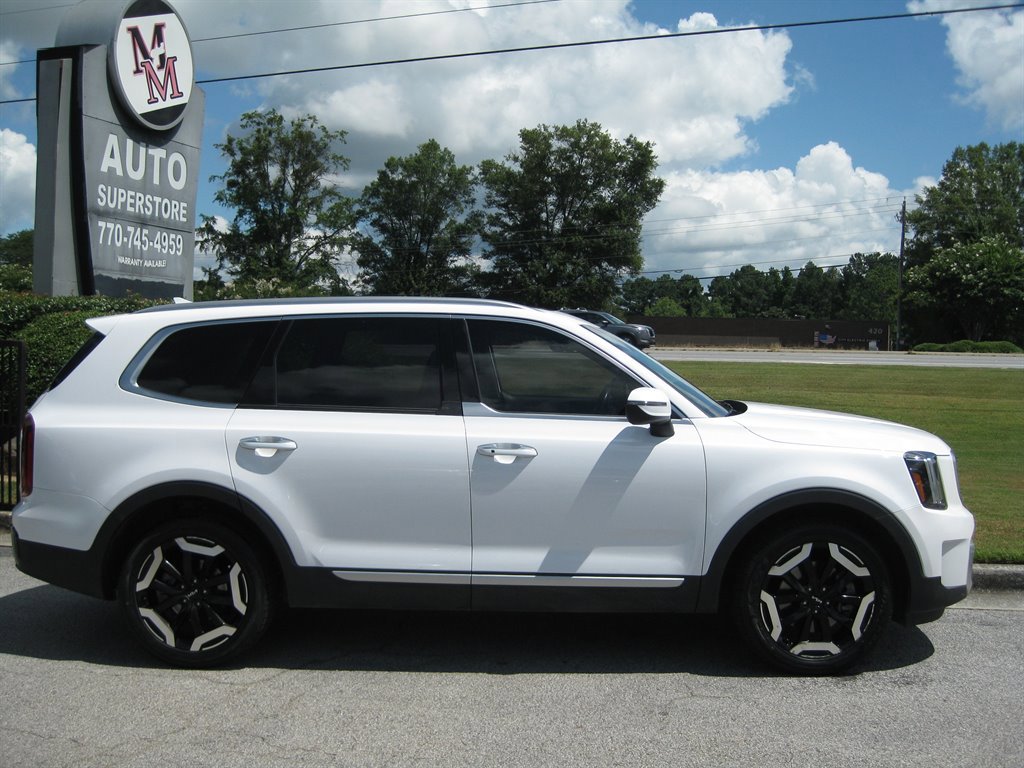 Used 2023 Kia Telluride S w/ S Sunroof Package image 8