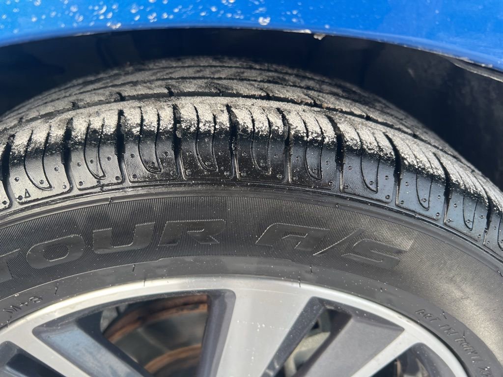 Certified 2023 Nissan Versa SV image 36