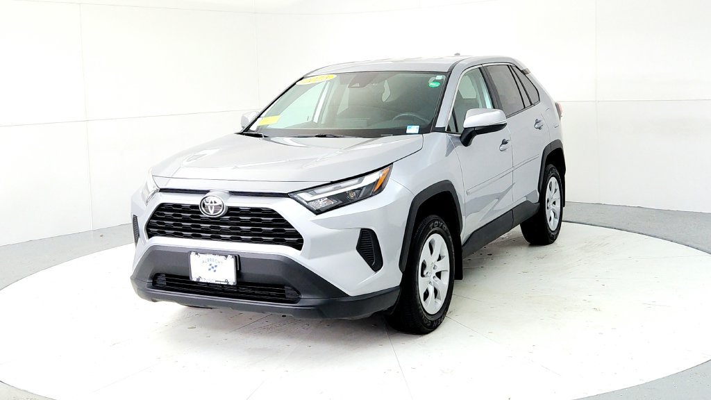 Certified 2025 Toyota RAV4 LE AWD/4WD image 2