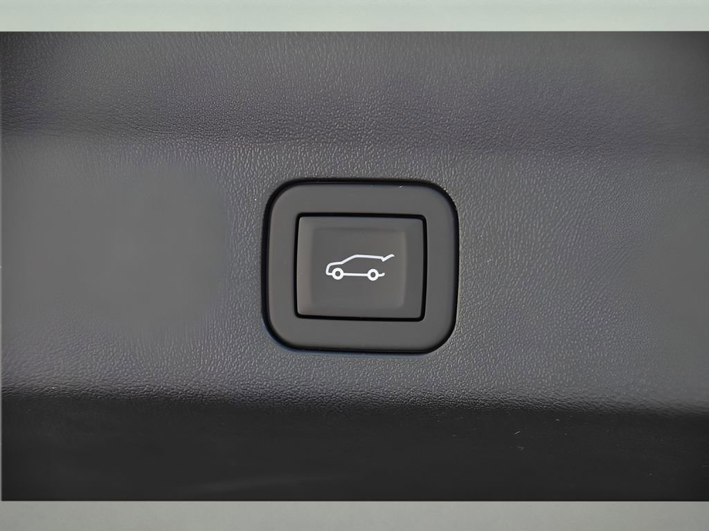 New 2026 Cadillac Escalade IQL Luxury image 25