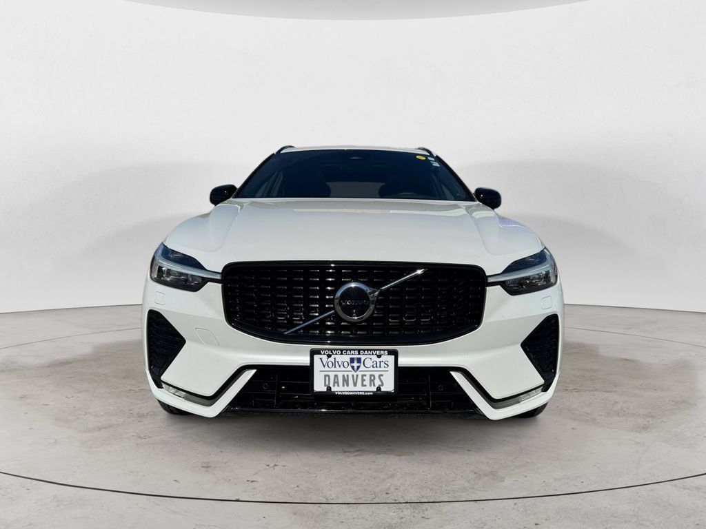 Certified 2024 Volvo XC60 B5 Plus w/ Climate Package AWD/4WD image 29