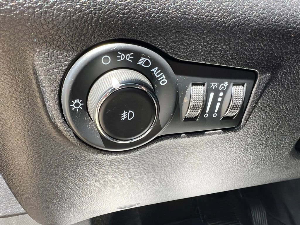 Used 2022 Jeep Compass Limited AWD/4WD image 27