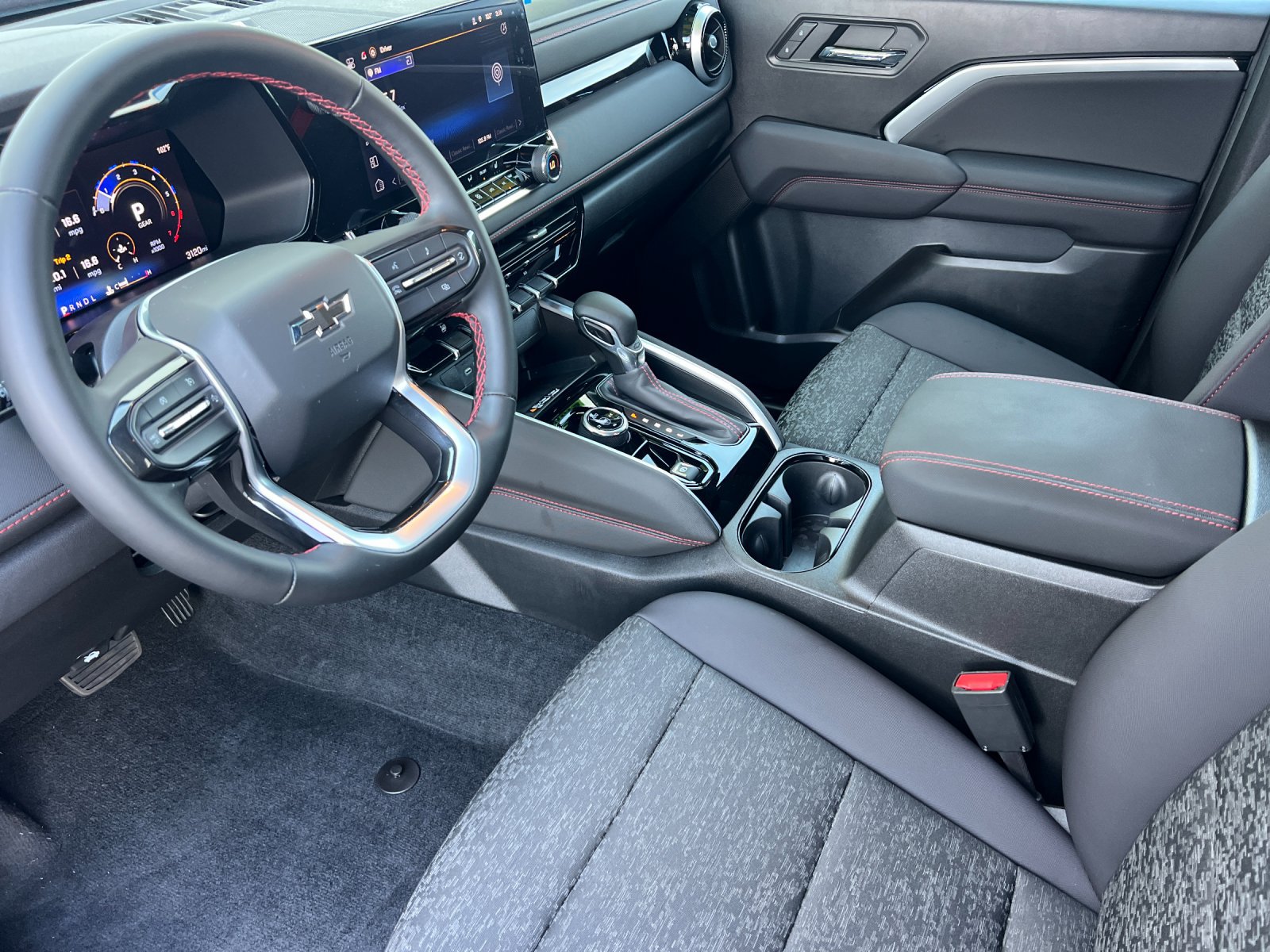 New 2026 Chevrolet Colorado Z71 w/ Technology Package AWD/4WD image 10