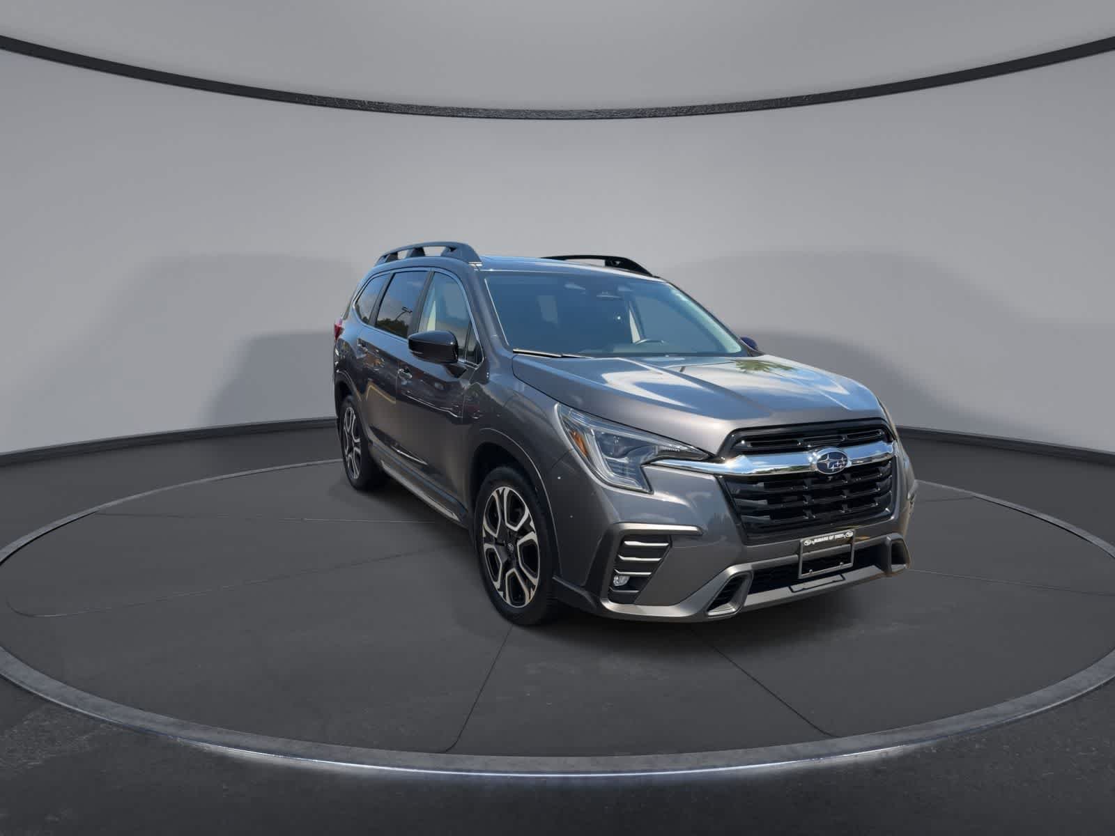Certified 2024 Subaru Ascent Limited w/ Technology Package AWD/4WD image 2