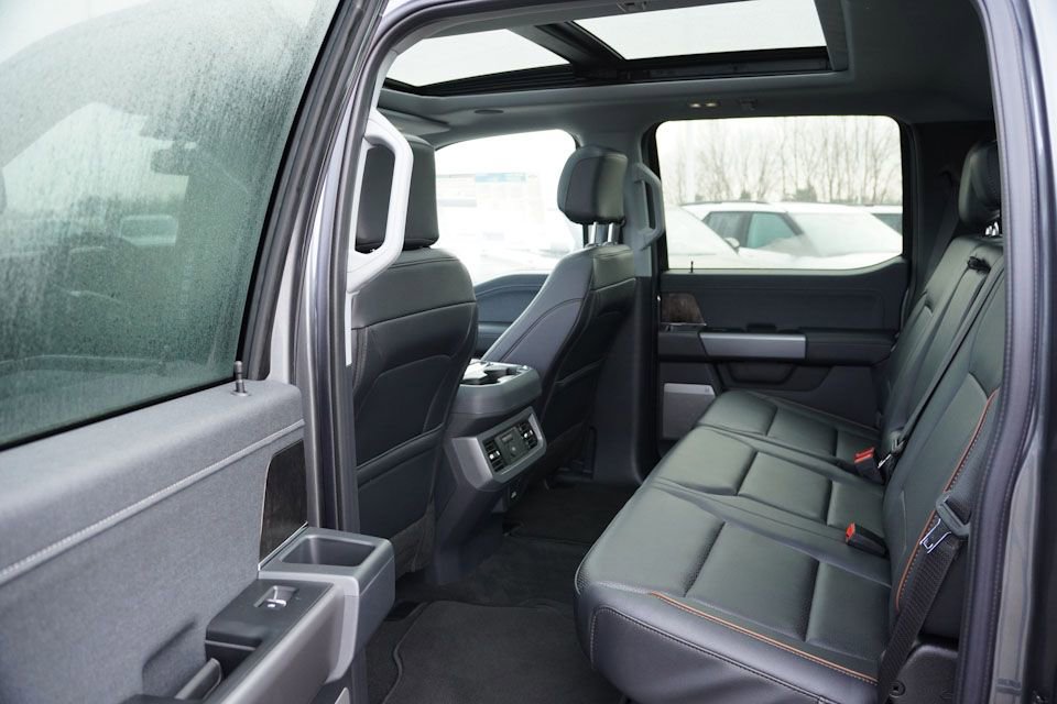 New 2026 Ford F350 Lariat w/ Lariat Ultimate Package image 12