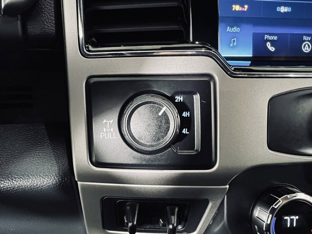 Used 2022 Ford F350 Lariat w/ Chrome Package image 27