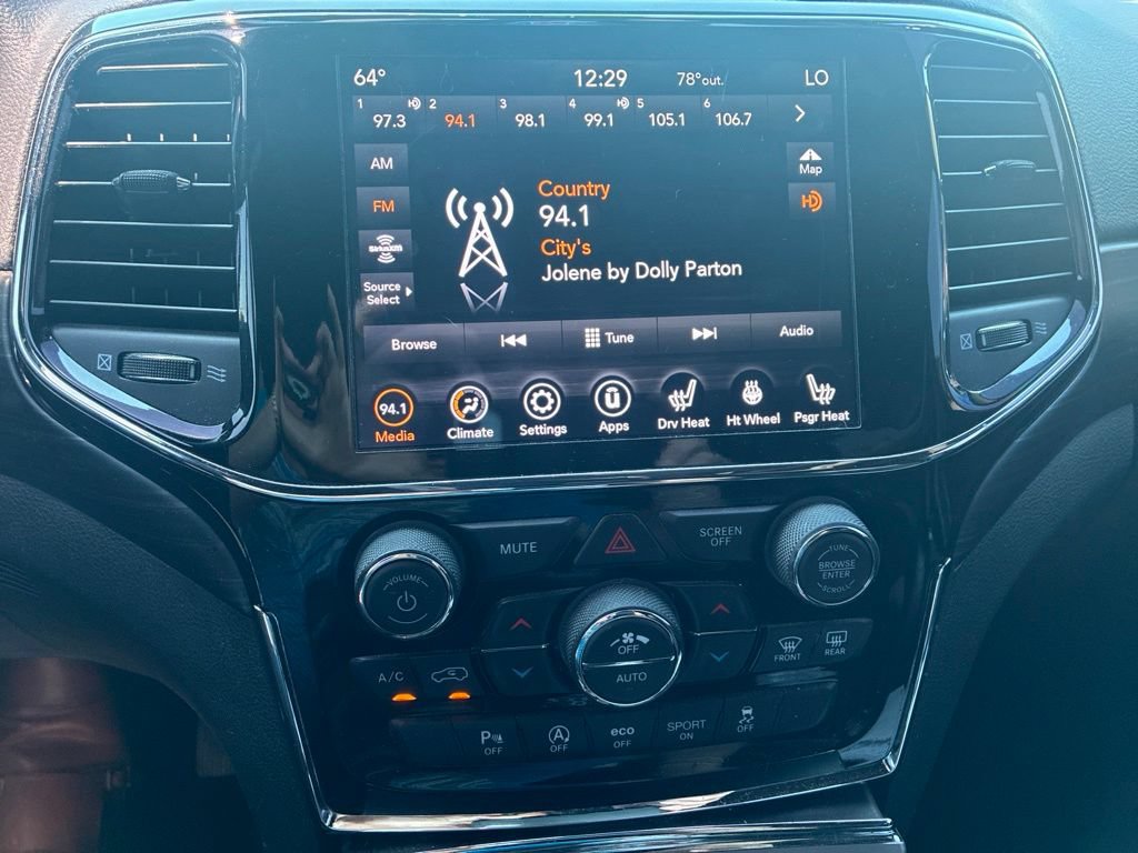 Used 2020 Jeep Grand Cherokee Altitude AWD/4WD image 12