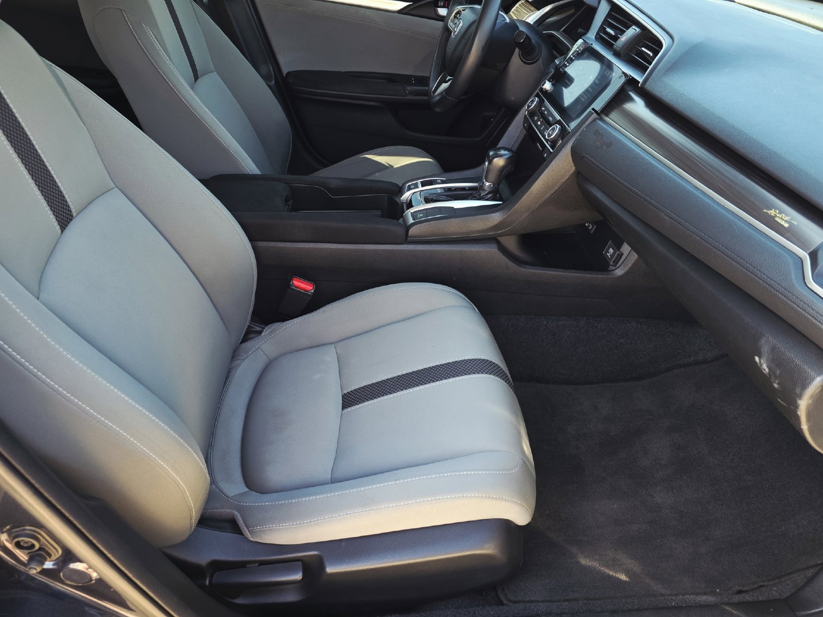 Used 2021 Honda Civic EX image 13