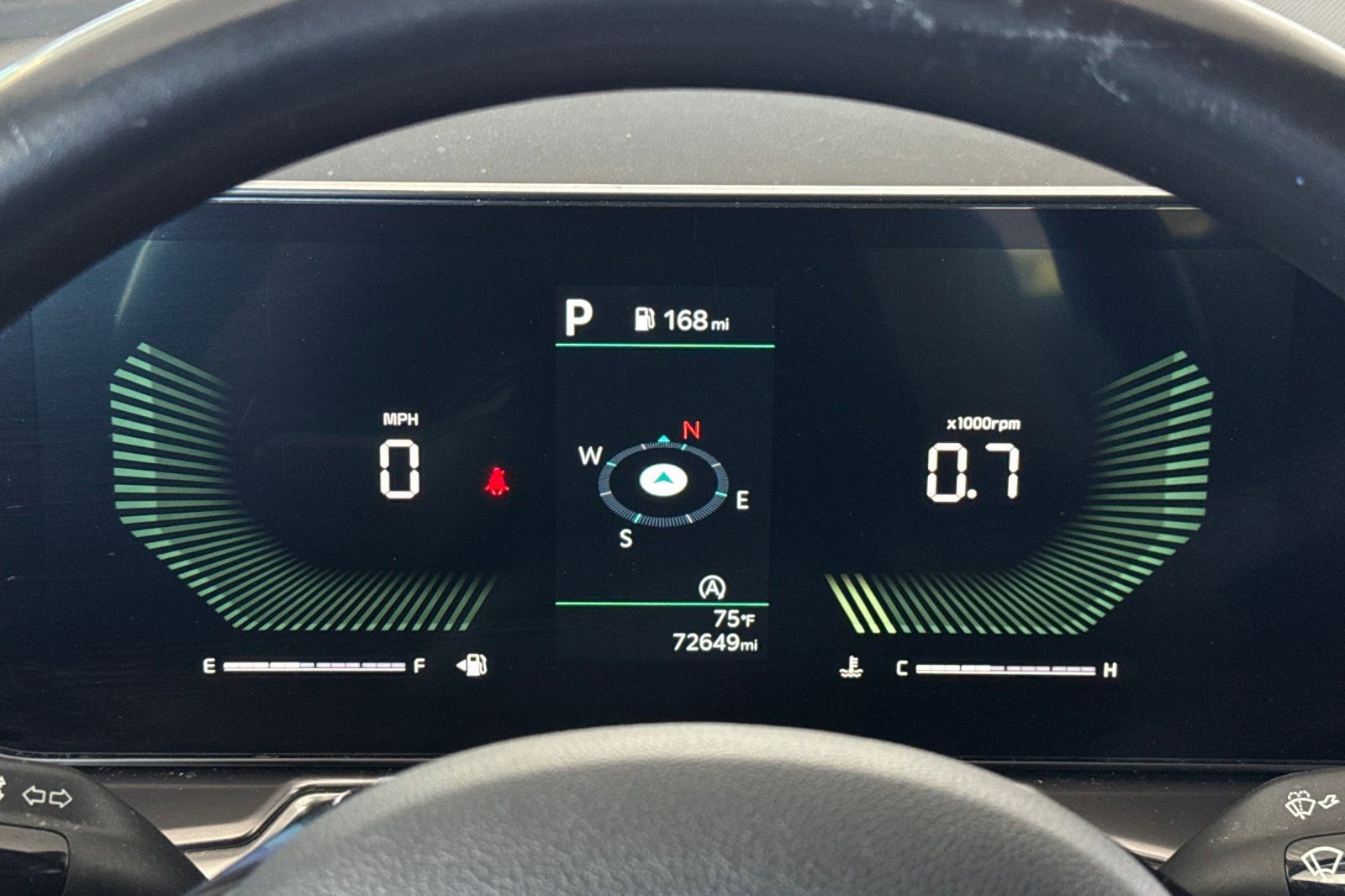 Used 2024 Kia Sorento S image 31
