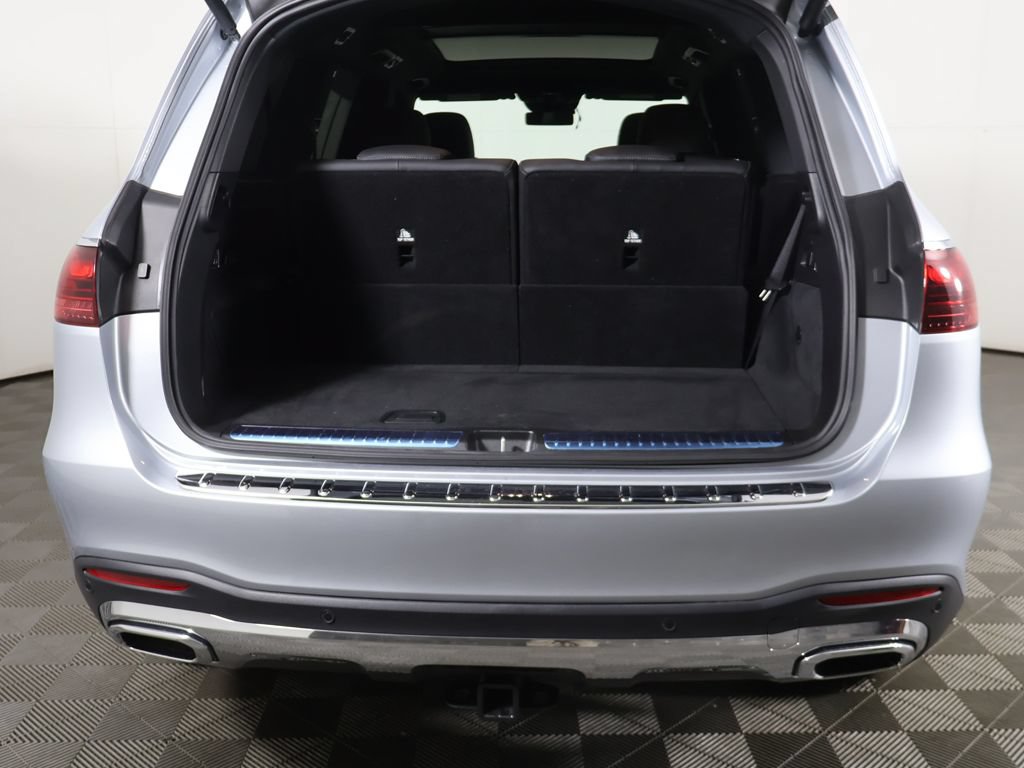 Used 2025 Mercedes-Benz GLS 450 4MATIC w/ AMG Line Exterior image 19
