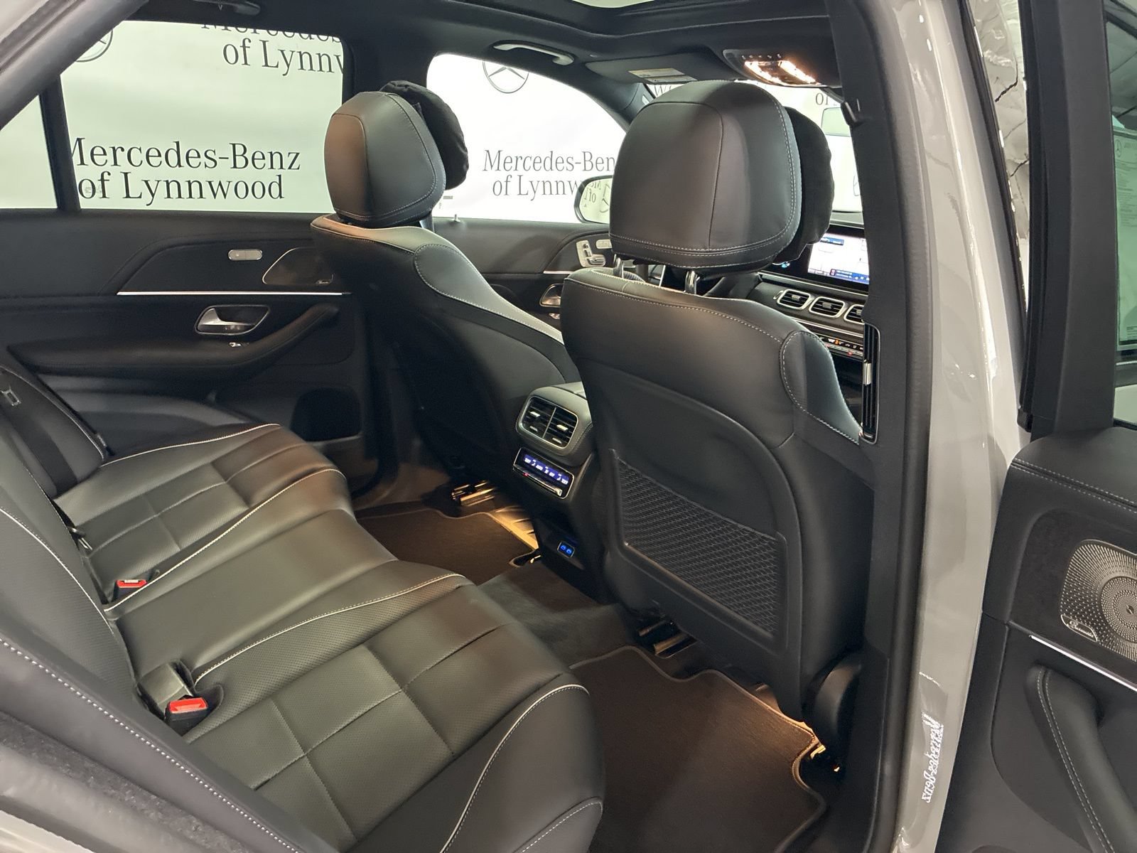 New 2026 Mercedes-Benz GLE 580 4MATIC image 21