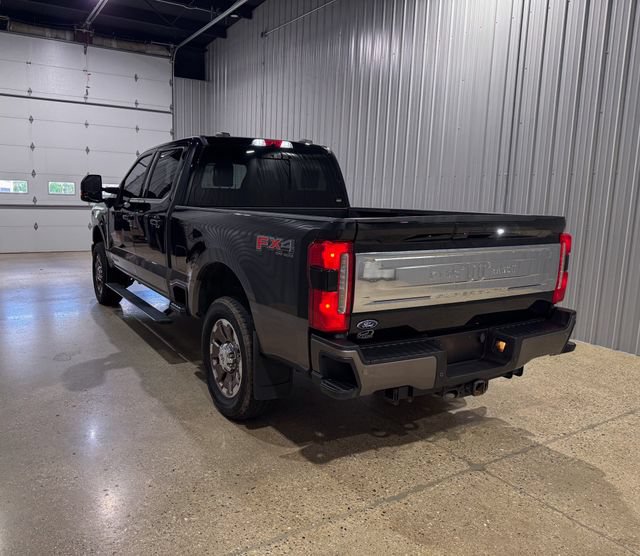 Used 2023 Ford F250 King Ranch AWD/4WD image 3
