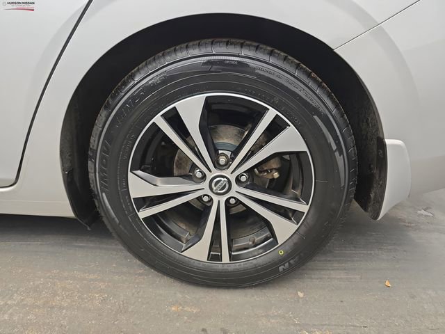 Used 2020 Nissan Sentra SV image 16