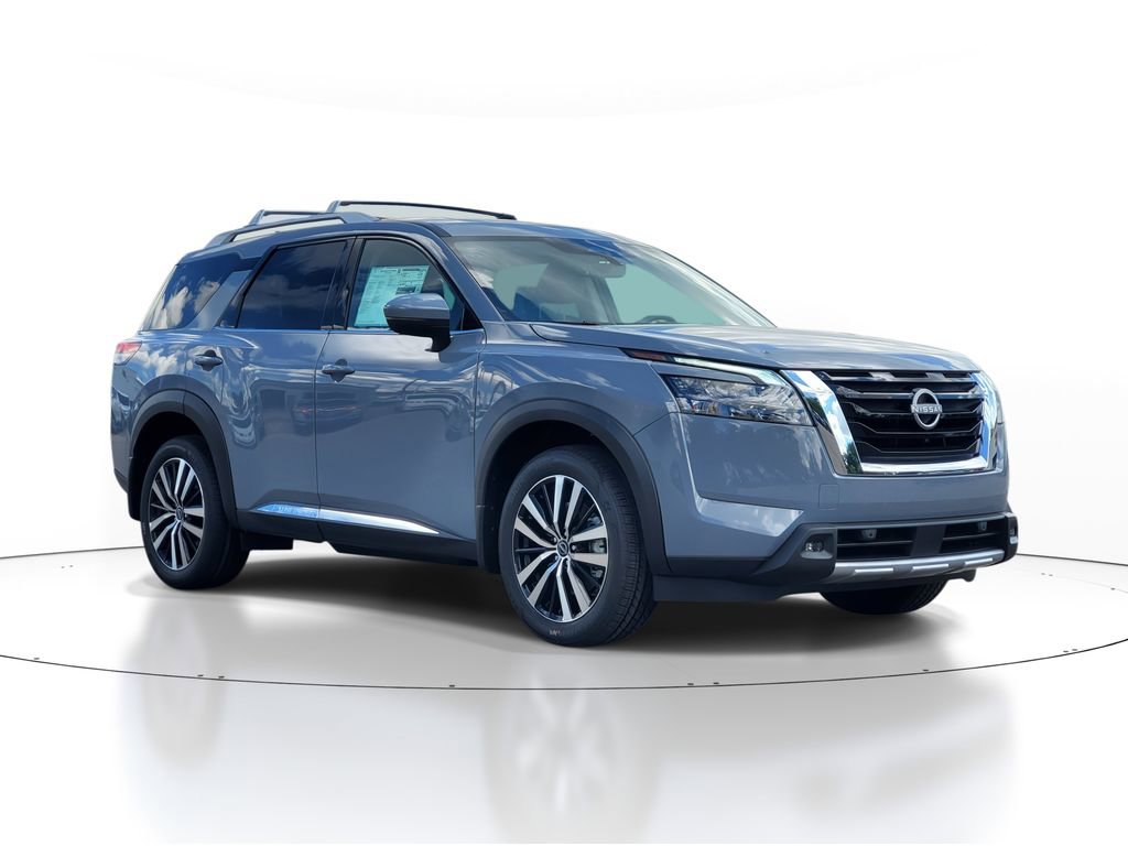 New 2025 Nissan Pathfinder Platinum w/ Cargo Package