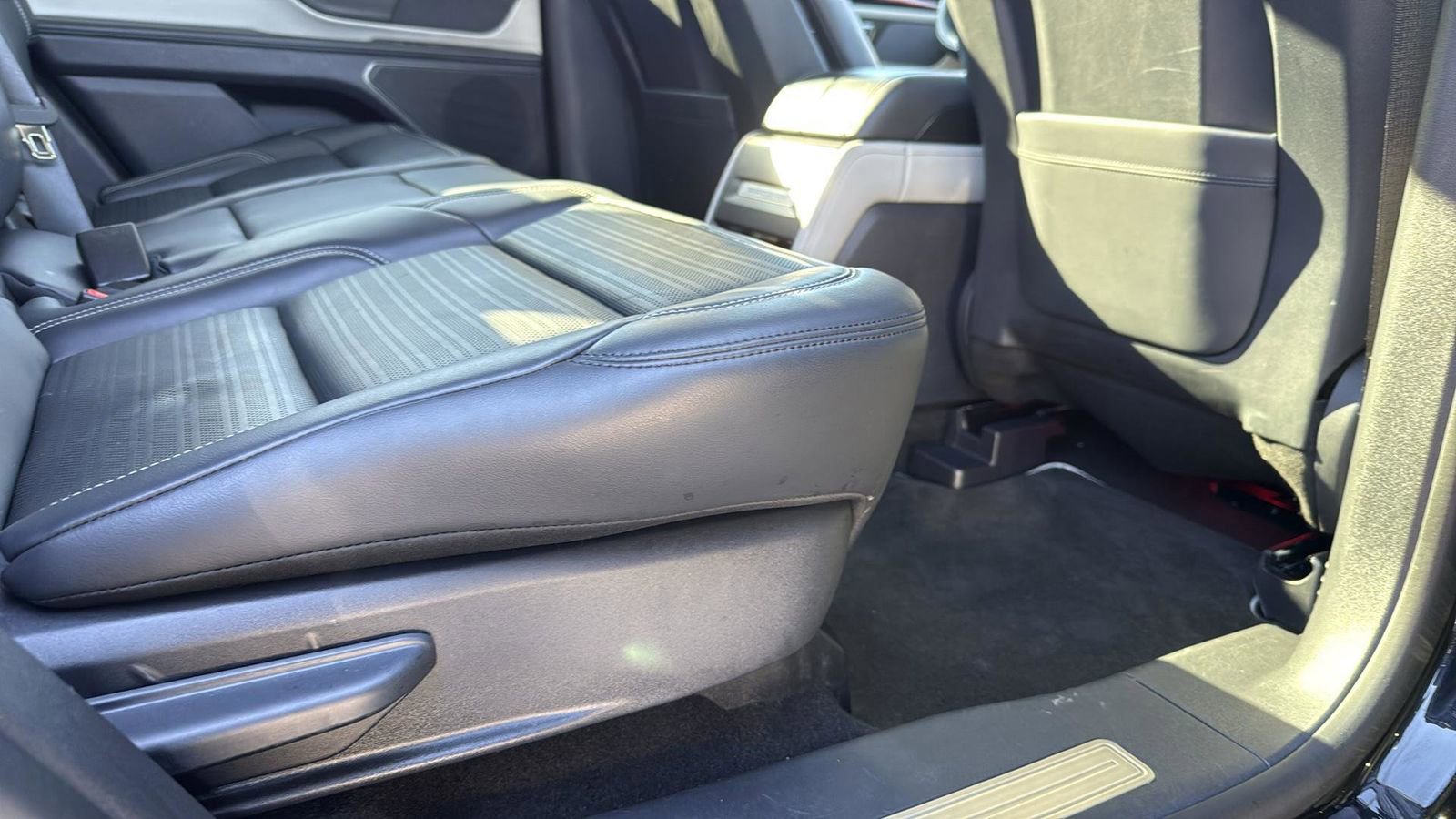 Used 2024 Lincoln Nautilus Reserve image 27