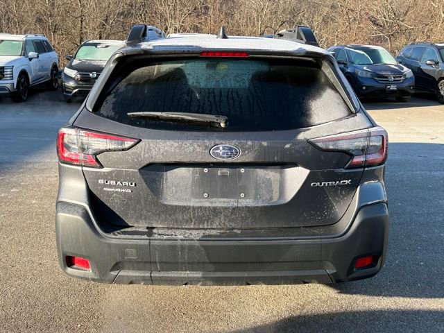 Used 2023 Subaru Outback Premium image 4