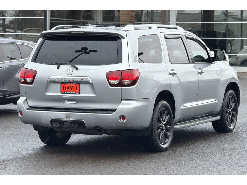 Used 2019 Toyota Sequoia Limited w/ Safety & Convenience Package image 5
