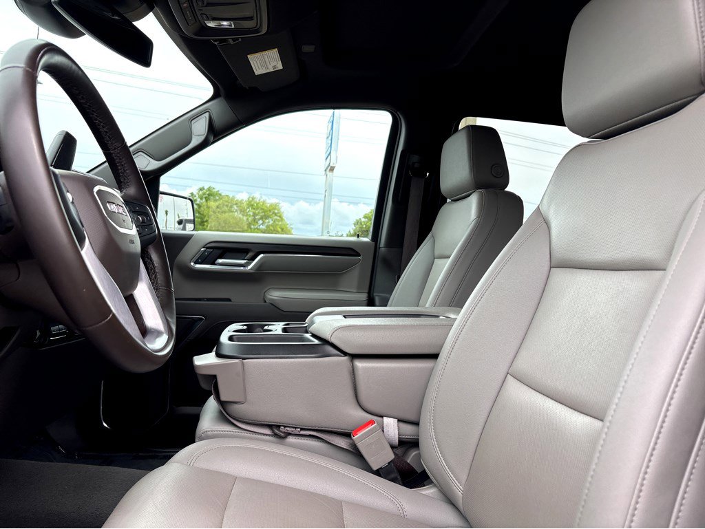 Certified 2025 GMC Sierra 1500 SLT RWD image 16