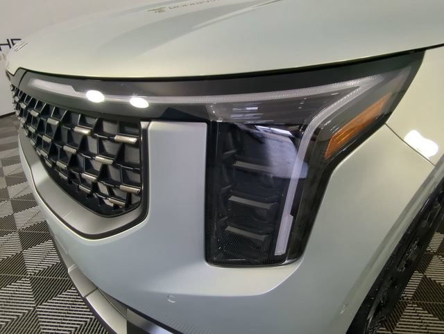 Used 2025 Kia Carnival SX Prestige FWD image 46