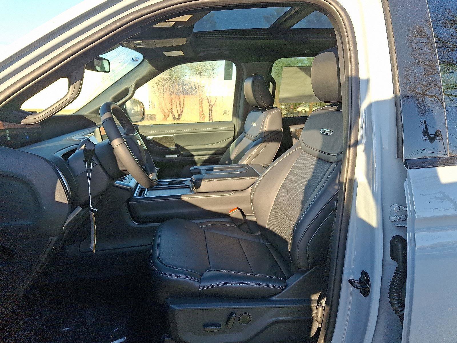 New 2025 Ford Expedition Platinum w/ Stealth Performance Package image 10