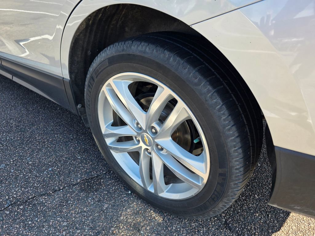 Used 2019 Chevrolet Equinox Premier image 29