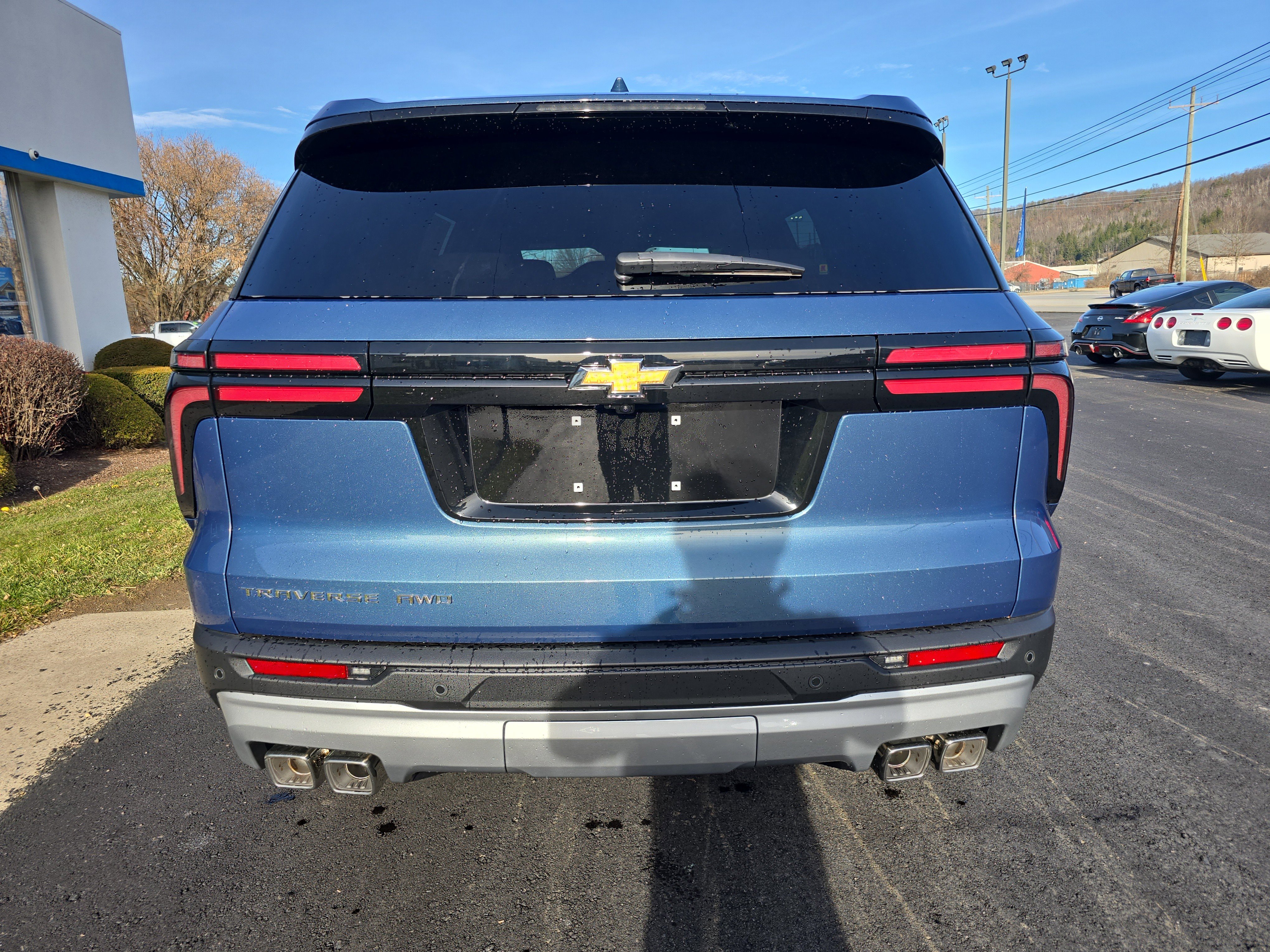 New 2026 Chevrolet Traverse LT image 4