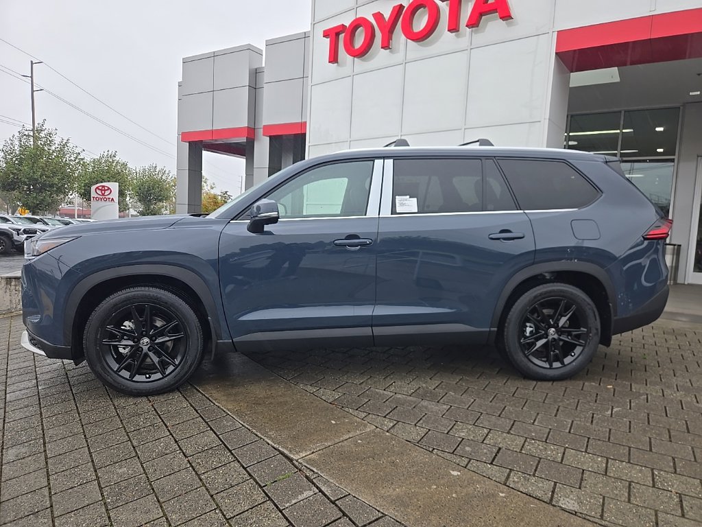 New 2026 Toyota Grand Highlander AWD Hybrid image 2