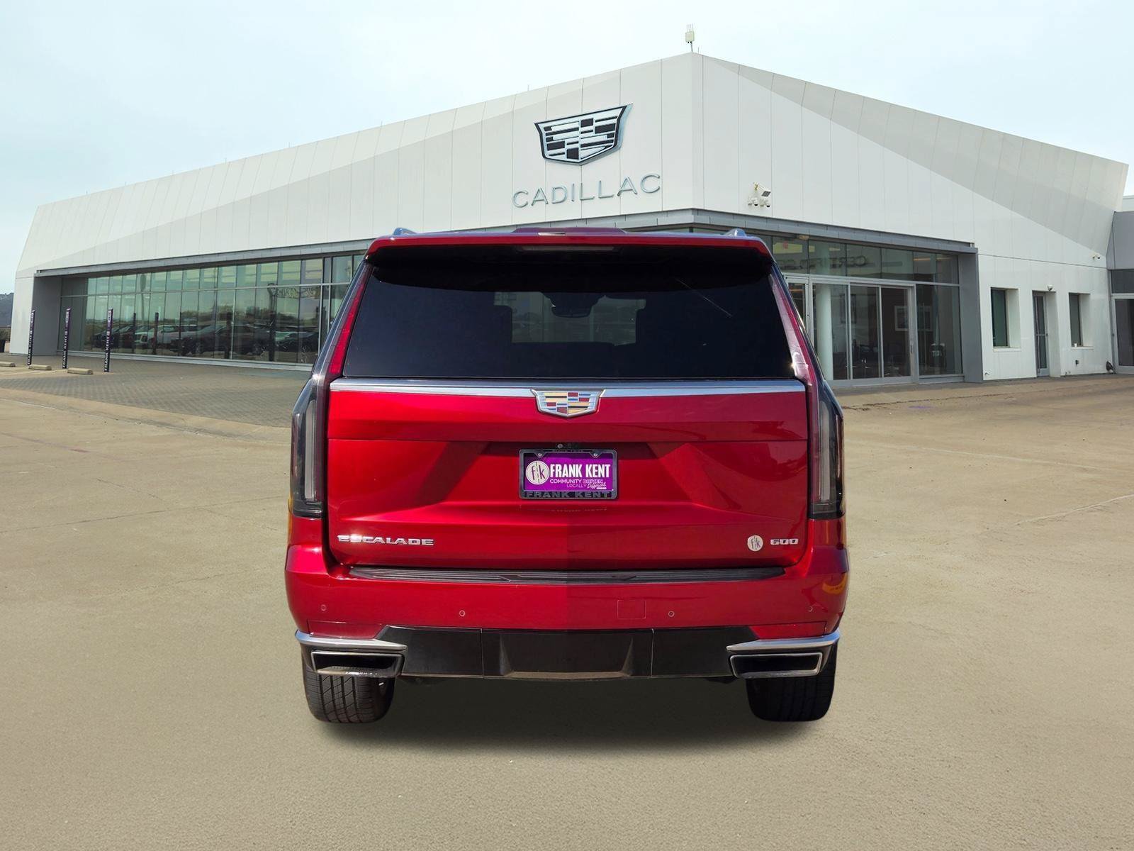 Used 2021 Cadillac Escalade Premium Luxury w/ Driver Assist Tech Package AWD/4WD image 5