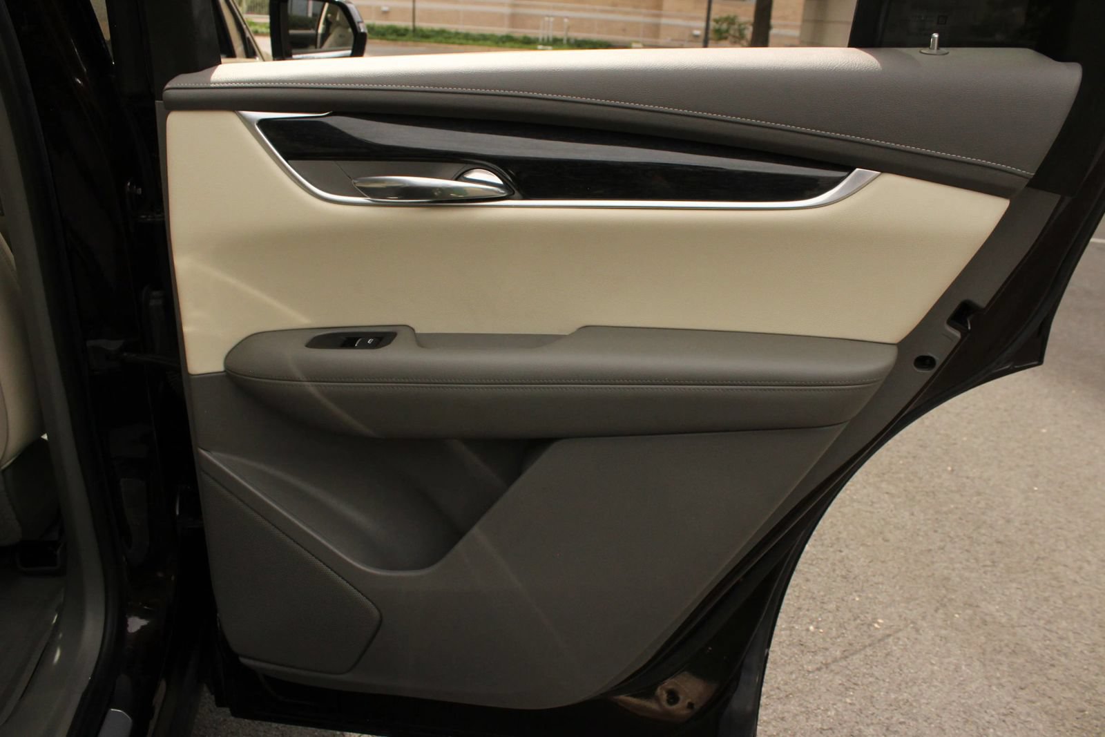 Used 2021 Cadillac XT6 Premium Luxury FWD image 26