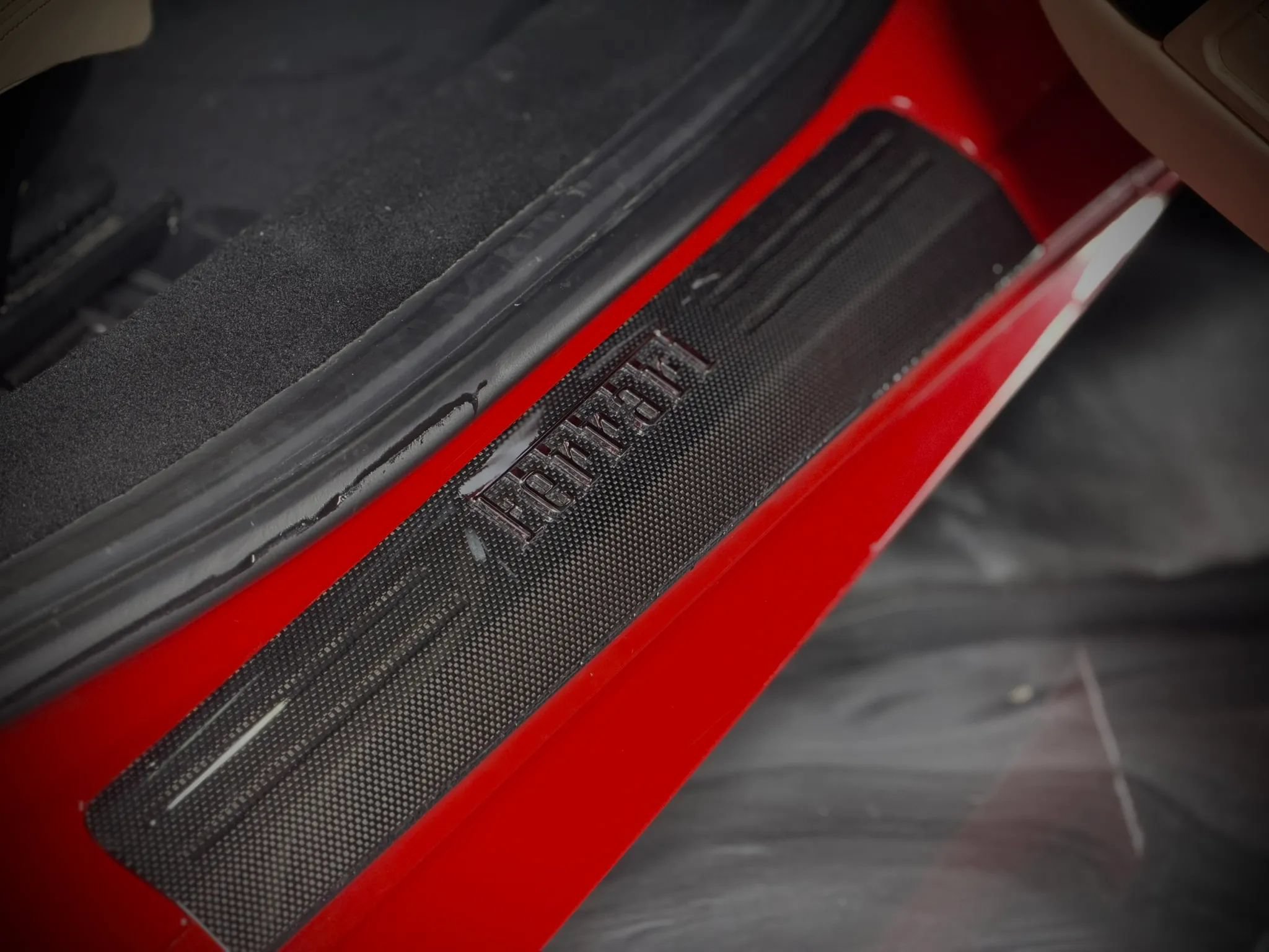 Used 2014 Ferrari 458 Italia Coupe RWD image 27