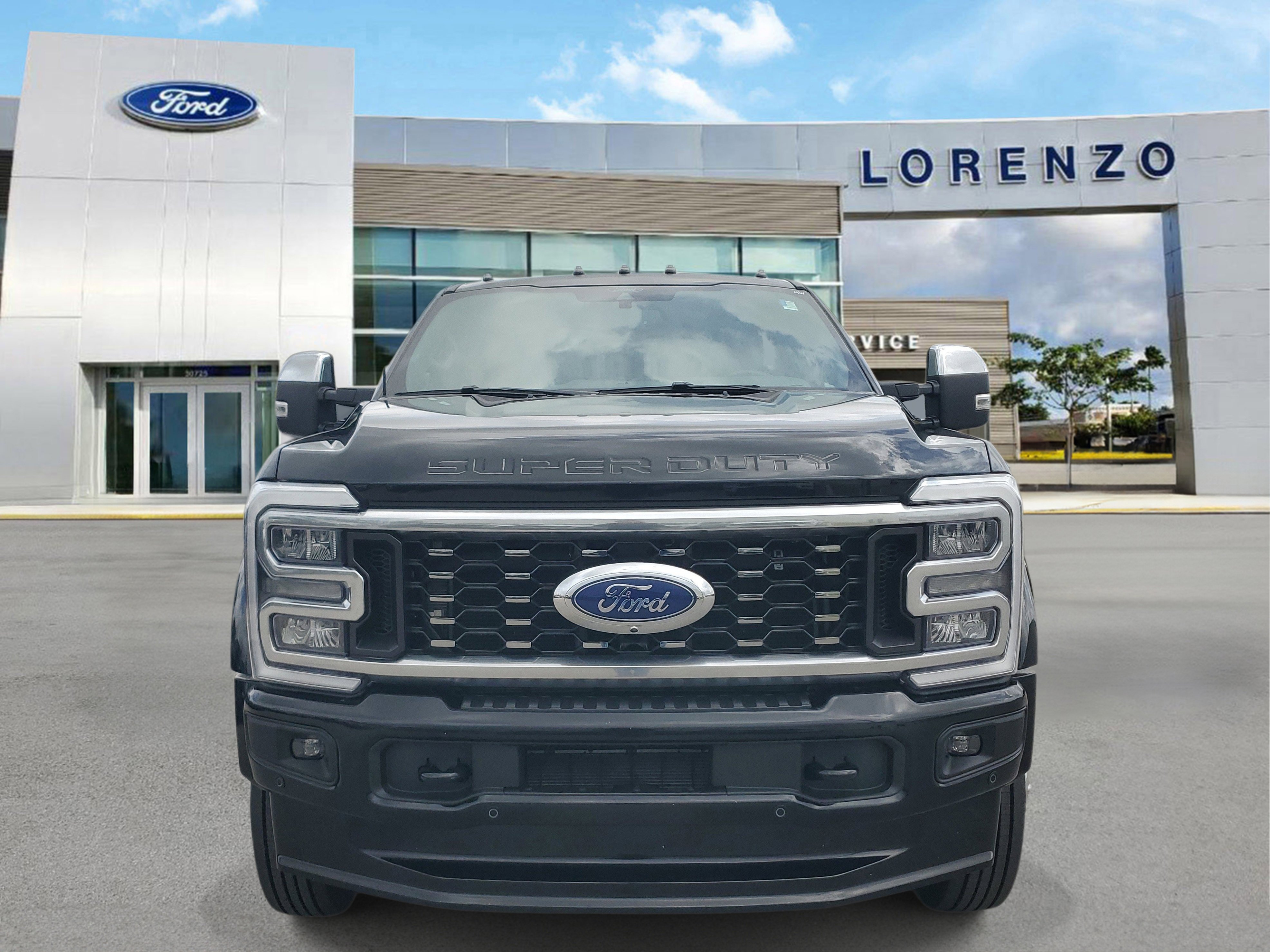 Used 2025 Ford F450 King Ranch w/ Chrome Package image 2