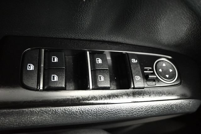 Used 2023 Kia Soul LX FWD image 24