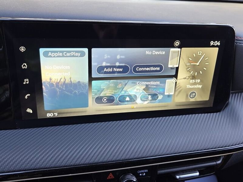 Used 2025 Nissan Kicks SR image 22