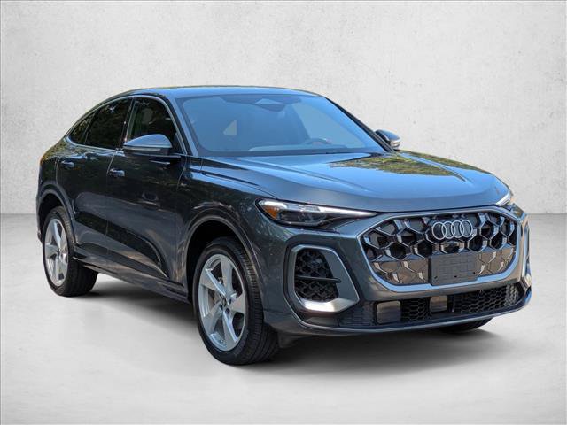 Used 2025 Audi Q5 Premium Plus w/ Premium Plus AWD/4WD image 9