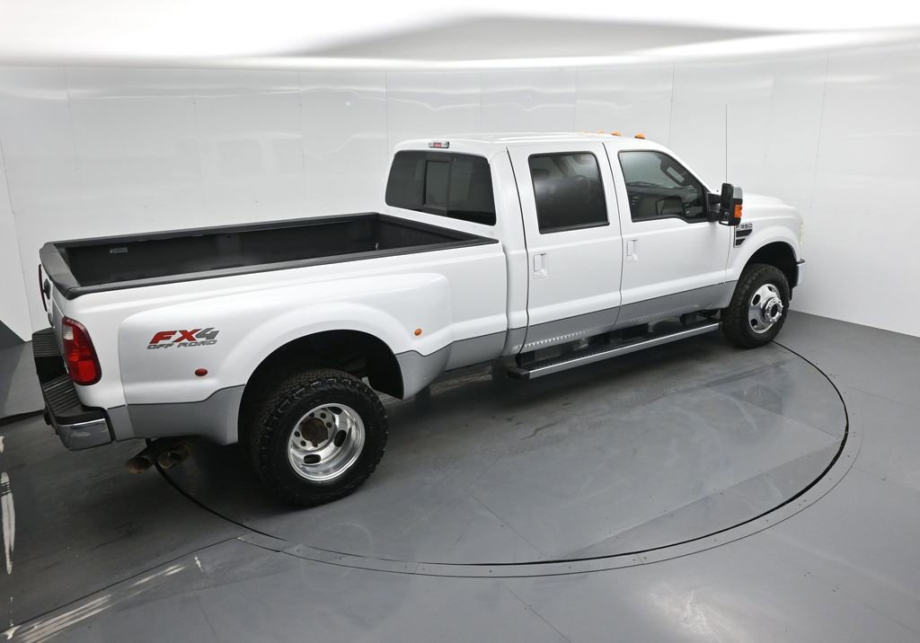 Used 2010 Ford F350 Lariat image 37
