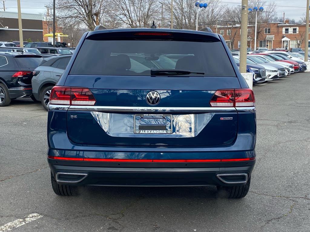 Certified 2022 Volkswagen Atlas SE image 3