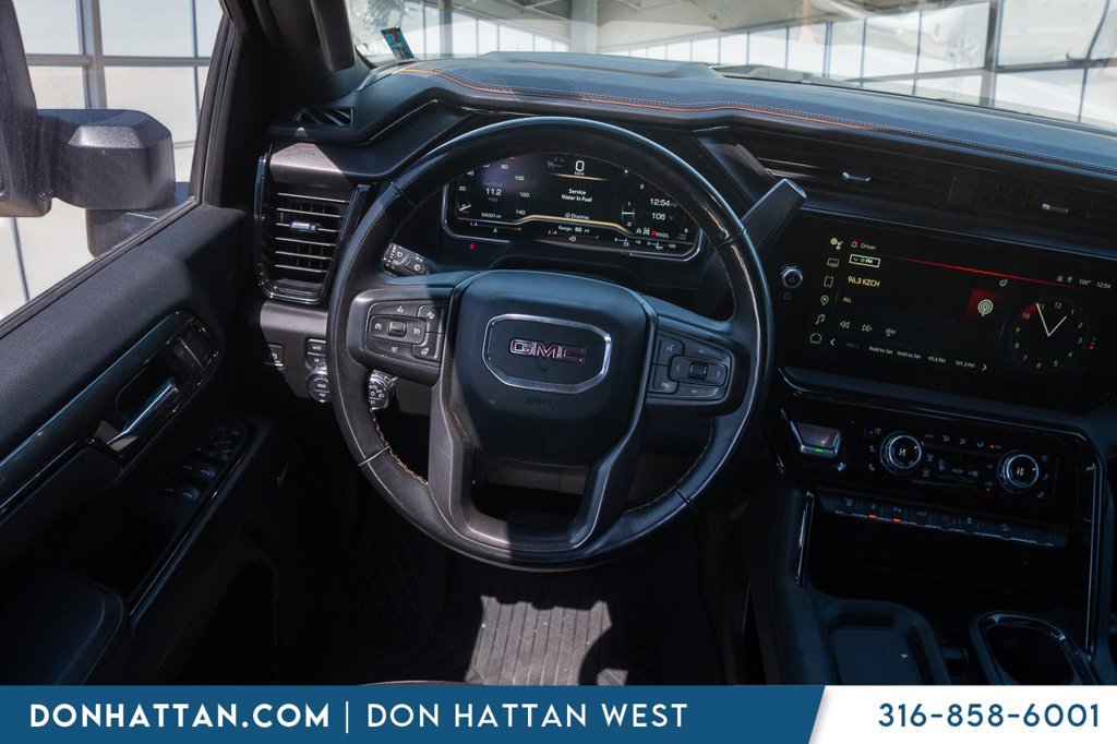 Used 2024 GMC Sierra 2500 AT4 AWD/4WD image 5
