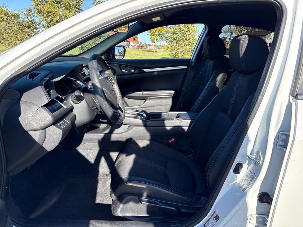 Used 2021 Honda Civic Sport image 12