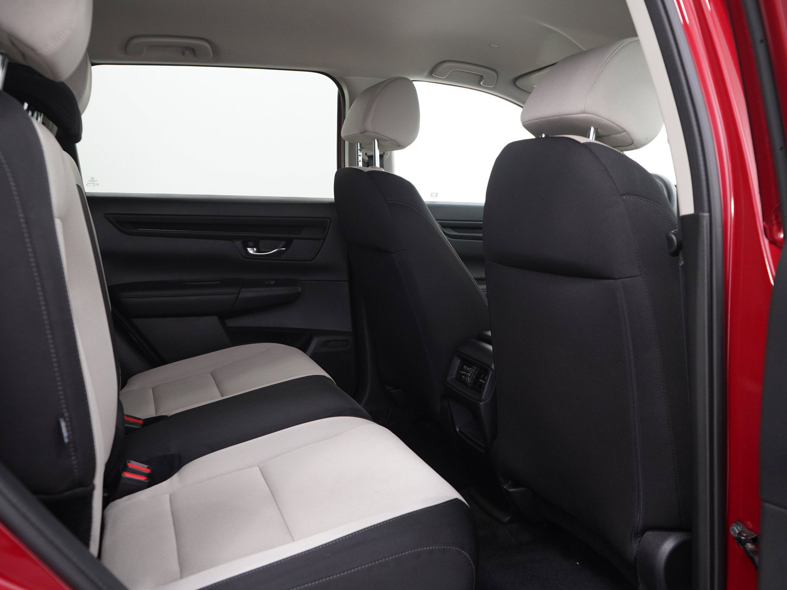 Used 2025 Honda CR-V LX image 13